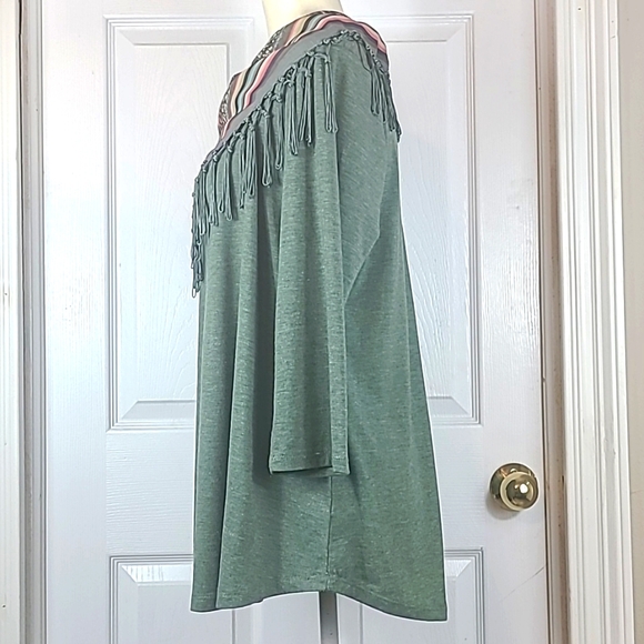 One World Blouse With Scarf - Picture 7 of 11